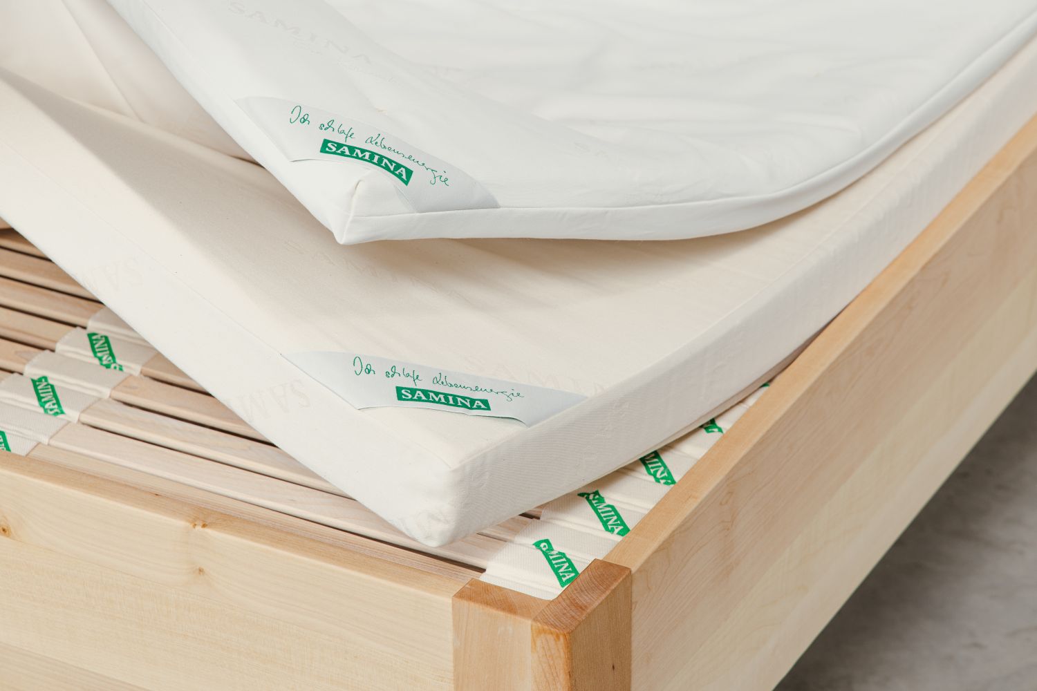 SAMINA sleep system layers